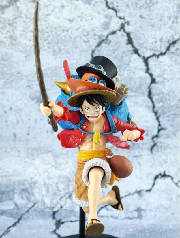 ONE PIECE THREE BROTHERS FIGURE(LUFFY&ACE&SABO)